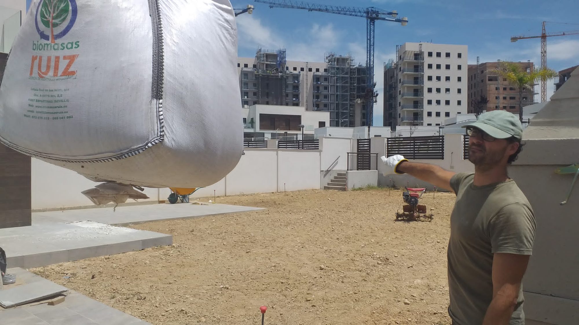 Jardín geométrico en Entrenúcleos — Dos Hermanas, Sevilla · fotografía 5