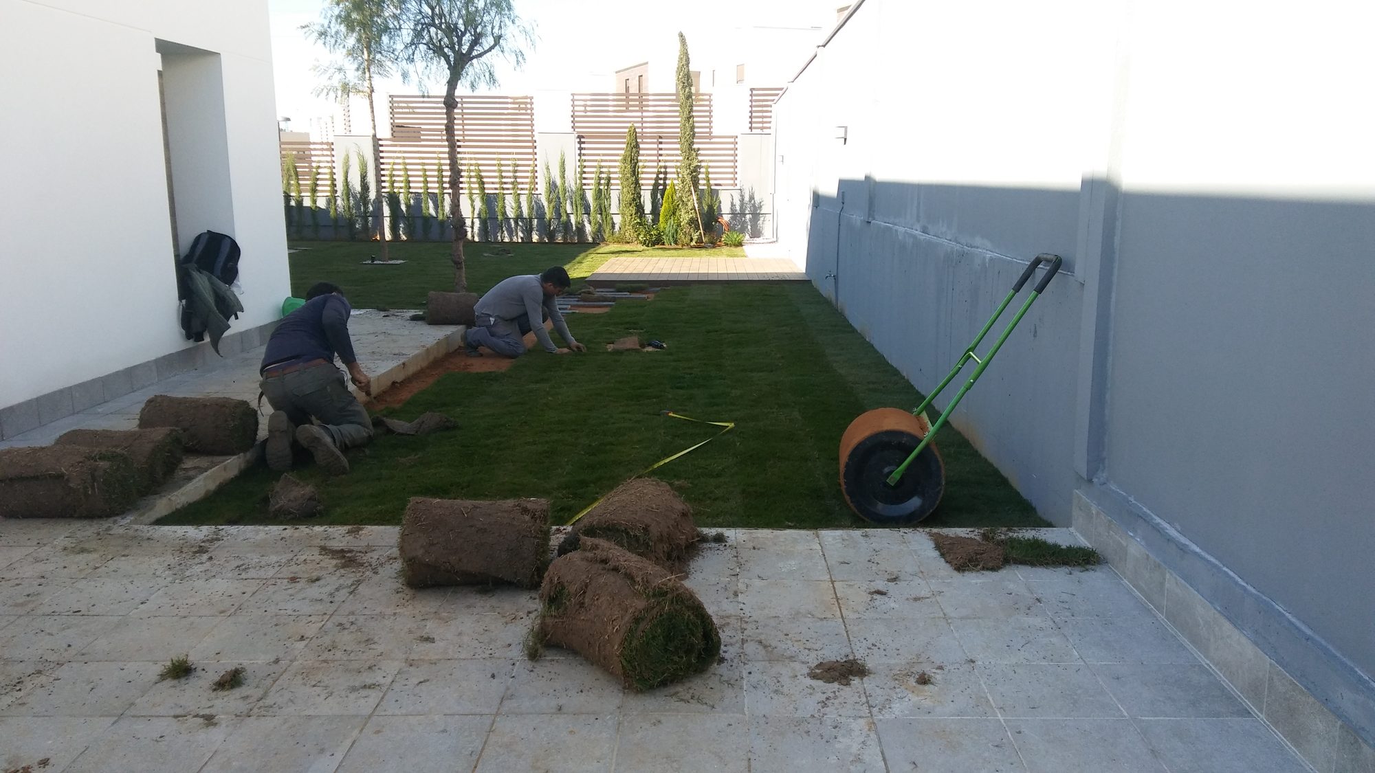 Jardín contemporáneo en Entrenúcleos — Dos Hermanas, Sevilla · fotografía 7