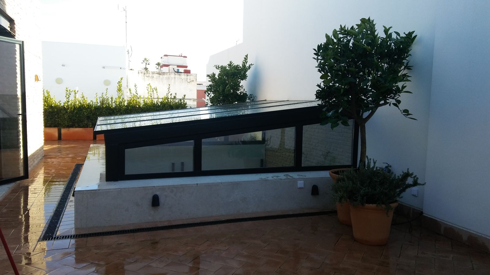 Patio urbano en Abad Gordillo — detalle 5