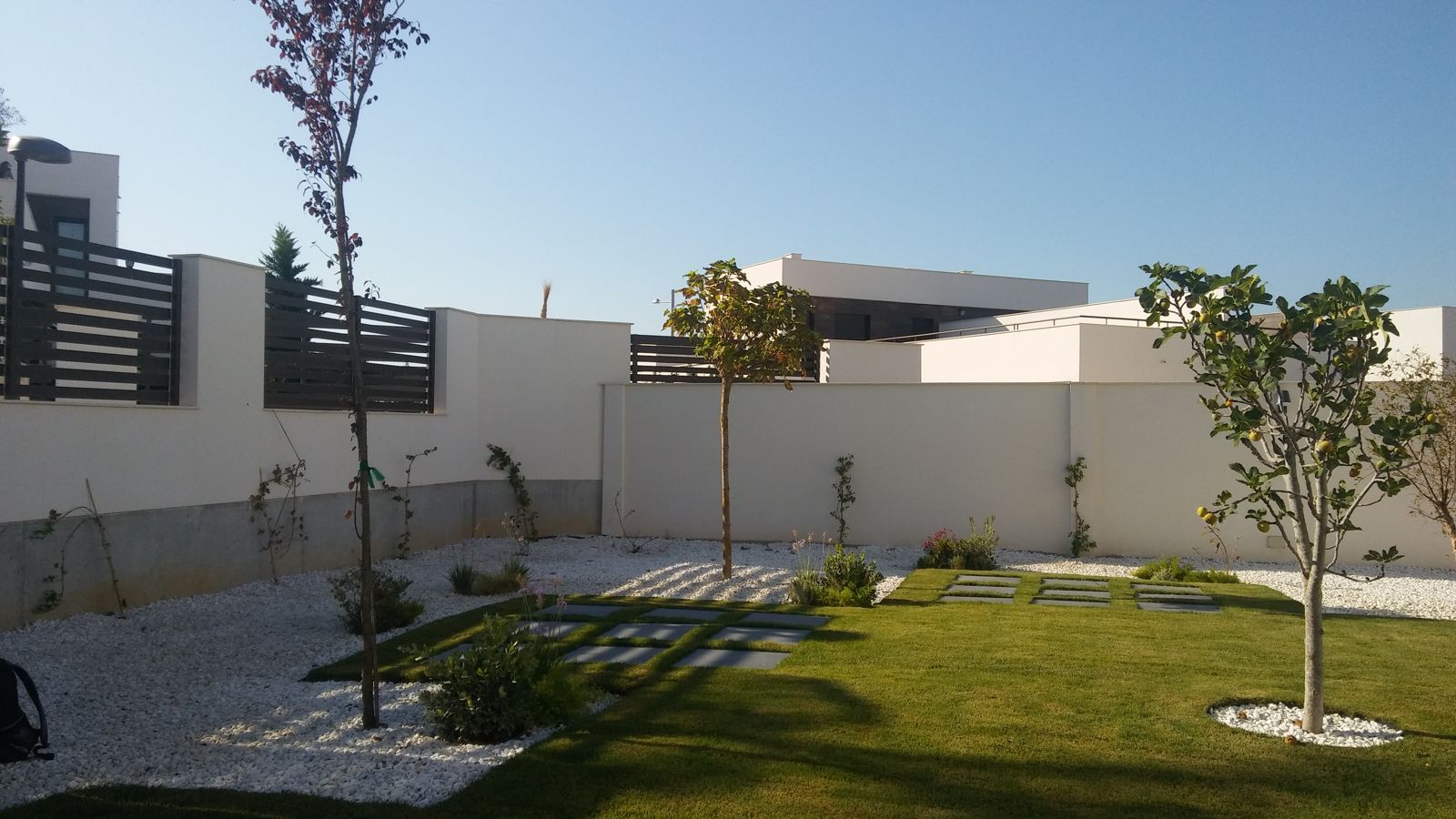 Jardín geométrico en Entrenúcleos — detalle 5