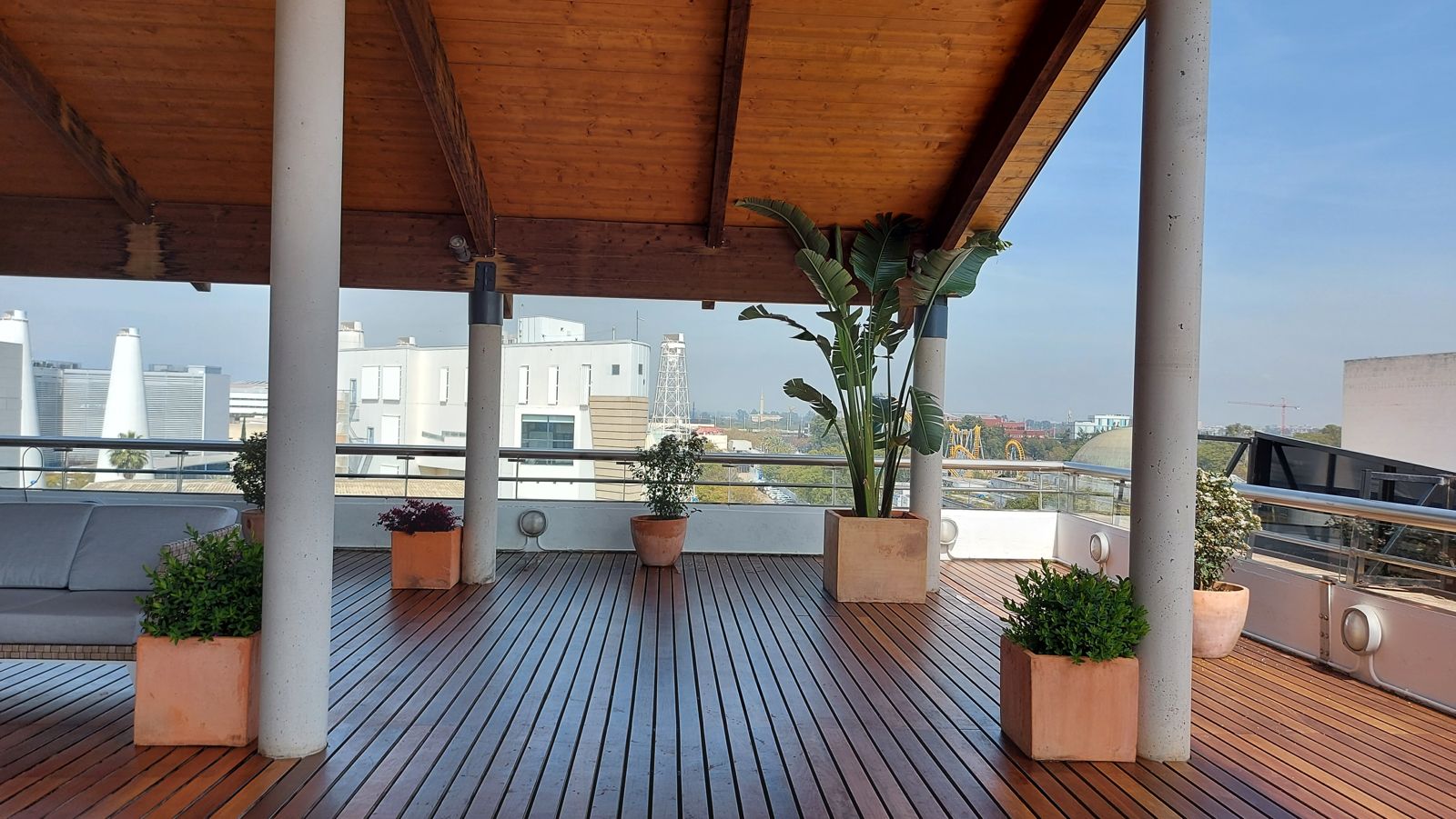 Espacio corporativo ADM — detalle 5