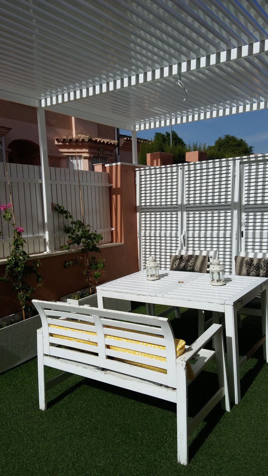 Patio andaluz en Tomares — detalle 3