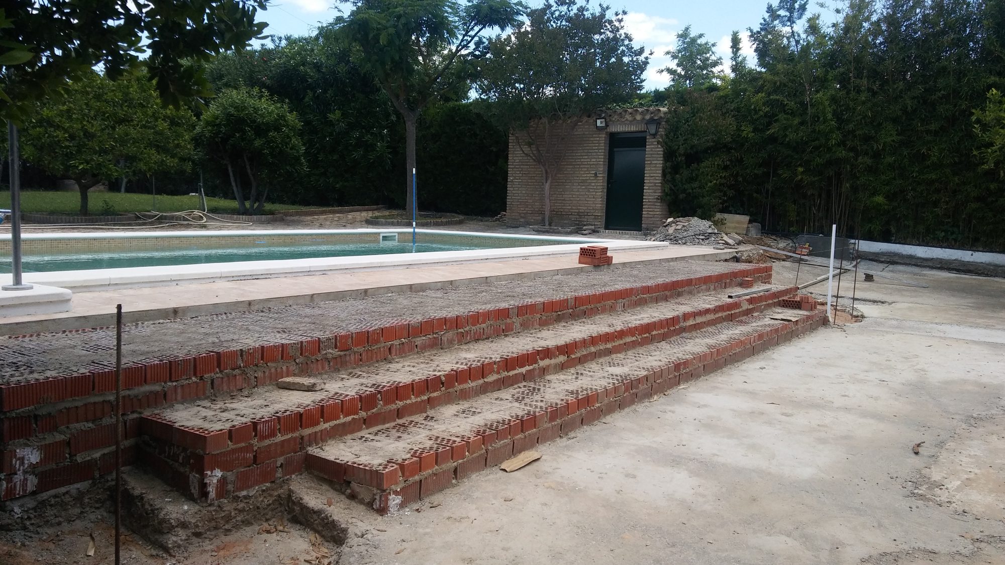 Reforma de jardín en La Teja — Espartinas, Sevilla · fotografía 7