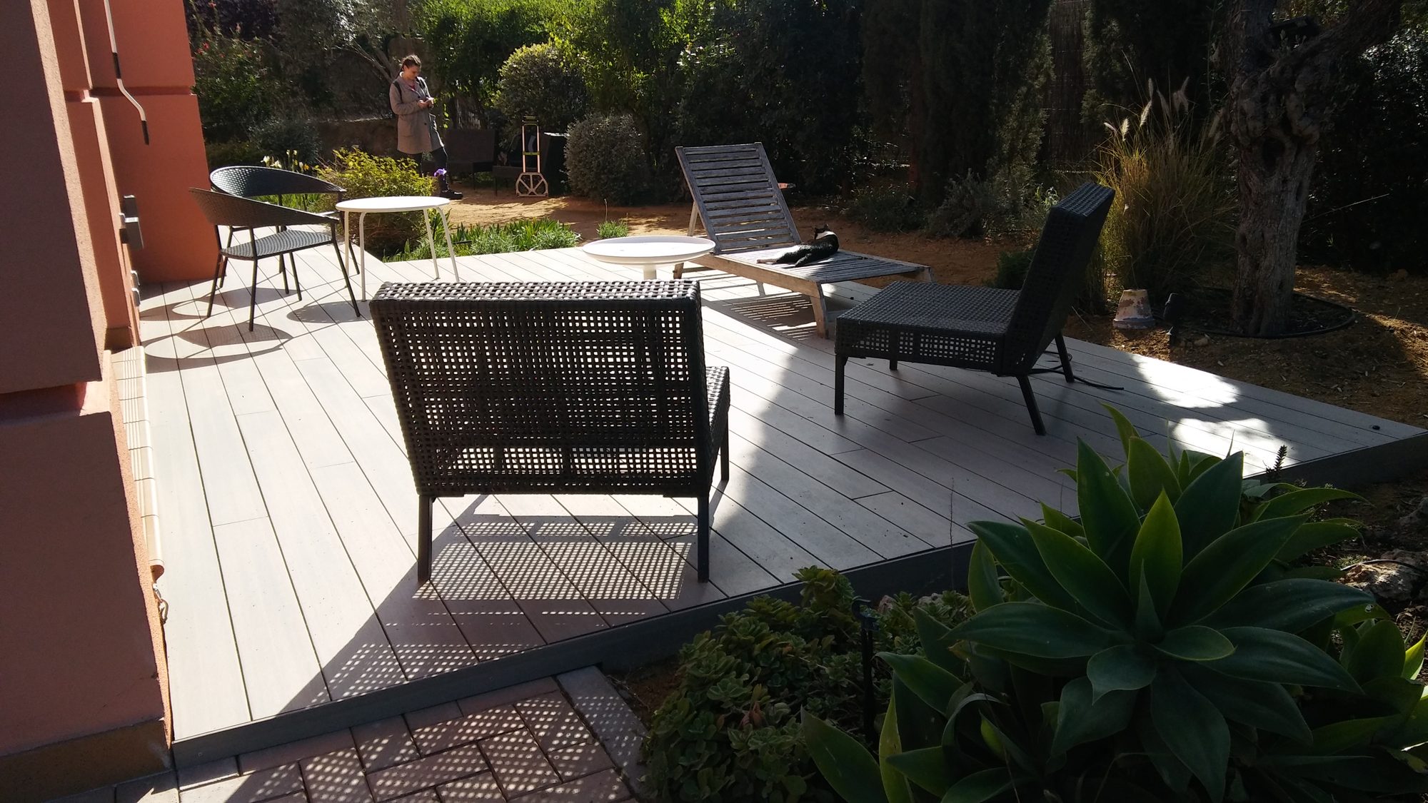 Reforma de jardín en Rosa de Luxemburgo — Tomares, Sevilla · fotografía 1