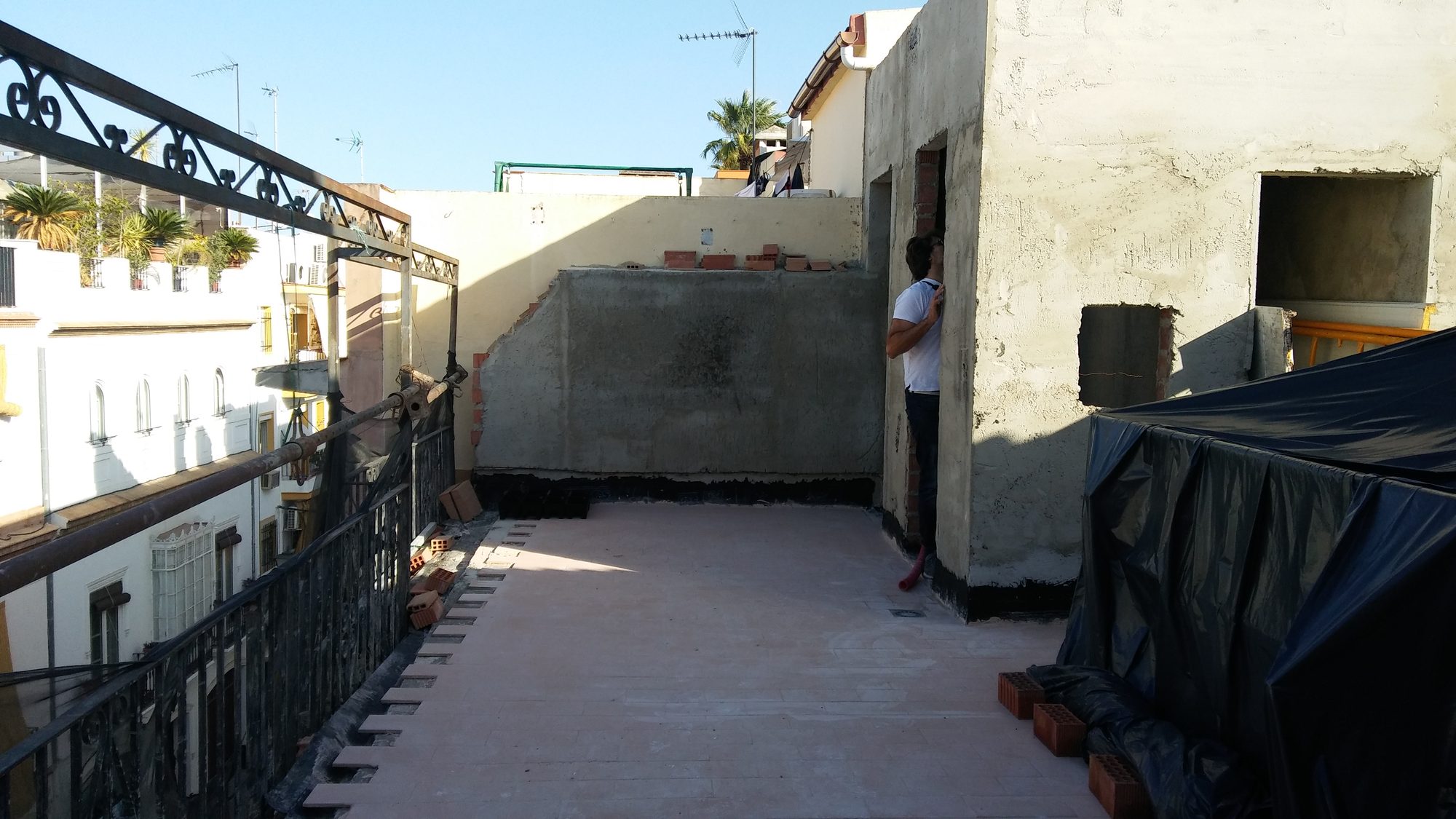 Naturación de vivienda en calle Jesús del Gran Poder · Centro histórico de Sevilla (imagen 1)